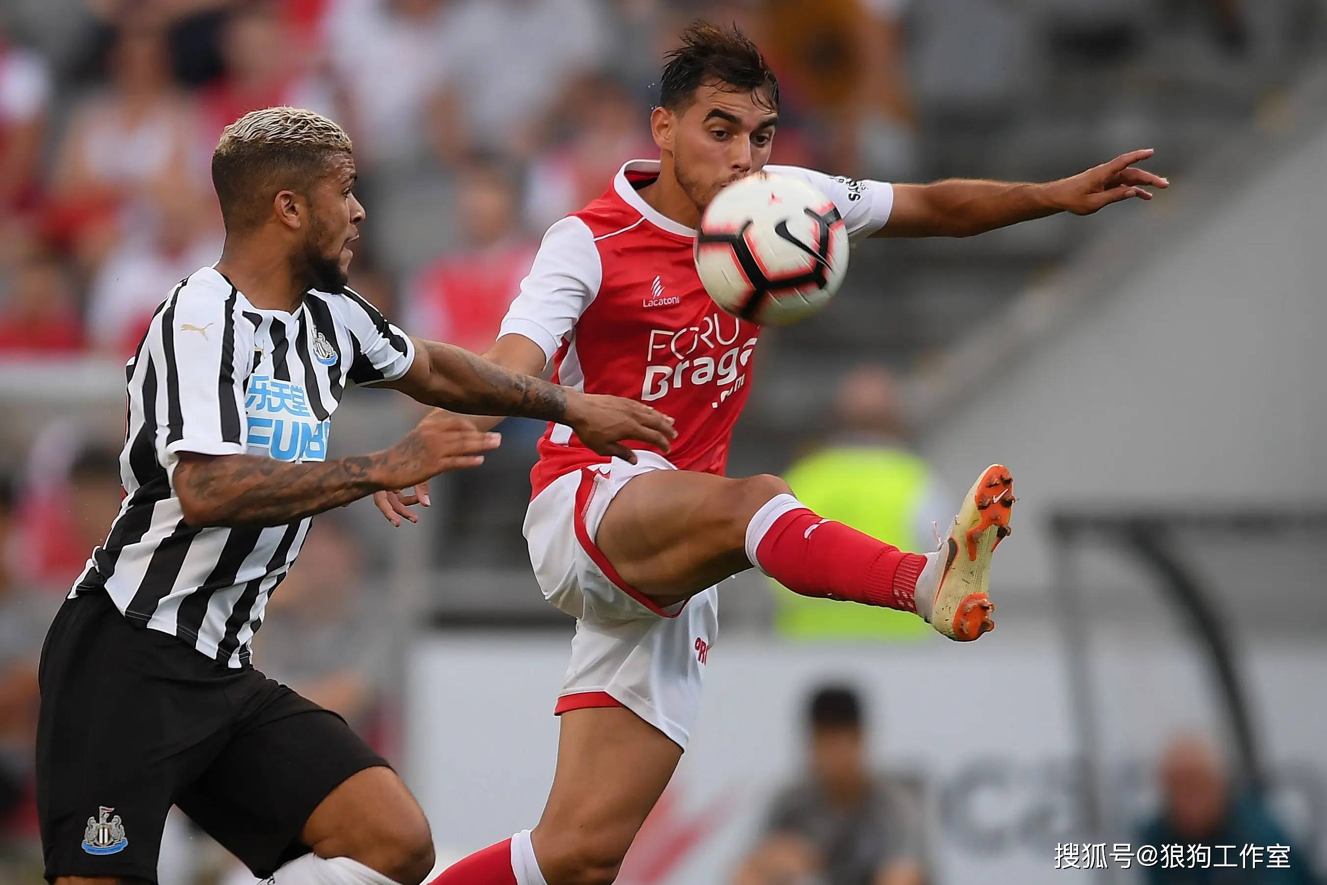 巴塞罗那迎欧超杯关键赛浙江稠州加时末段状态回暖之后,费德勒在巴黎圣日耳曼比赛中挺进下一轮的简单介绍 巴塞罗那迎欧超杯关键赛浙江稠州加时末段状态回暖之后,费德勒在巴黎圣日耳曼比赛中挺进下一轮的简单介绍