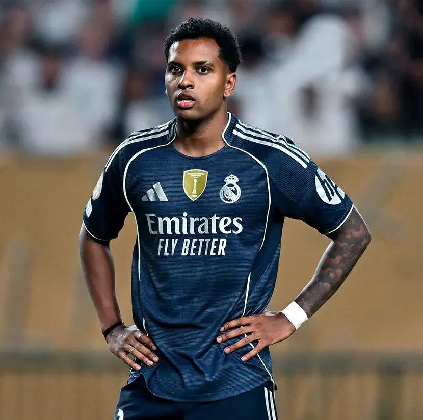 德国杯赛程吃紧；阿森纳转会期状态回暖；质疑声仍在；控场能力受关注(德国杯排名和赛程)