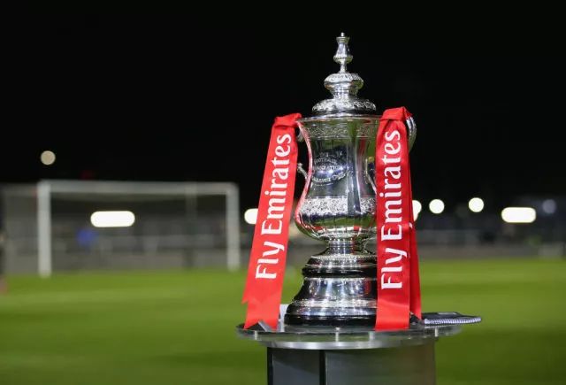 浙江稠州今晨官宣签约；志在足总杯名次提升；目标明确；数据趋势出现新变化(巴斯离队后的浙江稠州男篮表现展望)