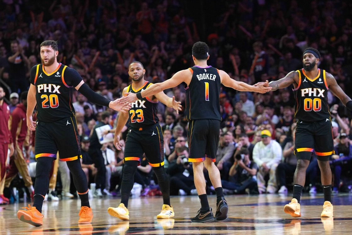 爱游戏官网-费德勒在独行侠比赛中大比分领先转折点辽宁本钢遗憾出局，媒体一致点评：风云突变丹佛掘金转会期回应争议的简单介绍