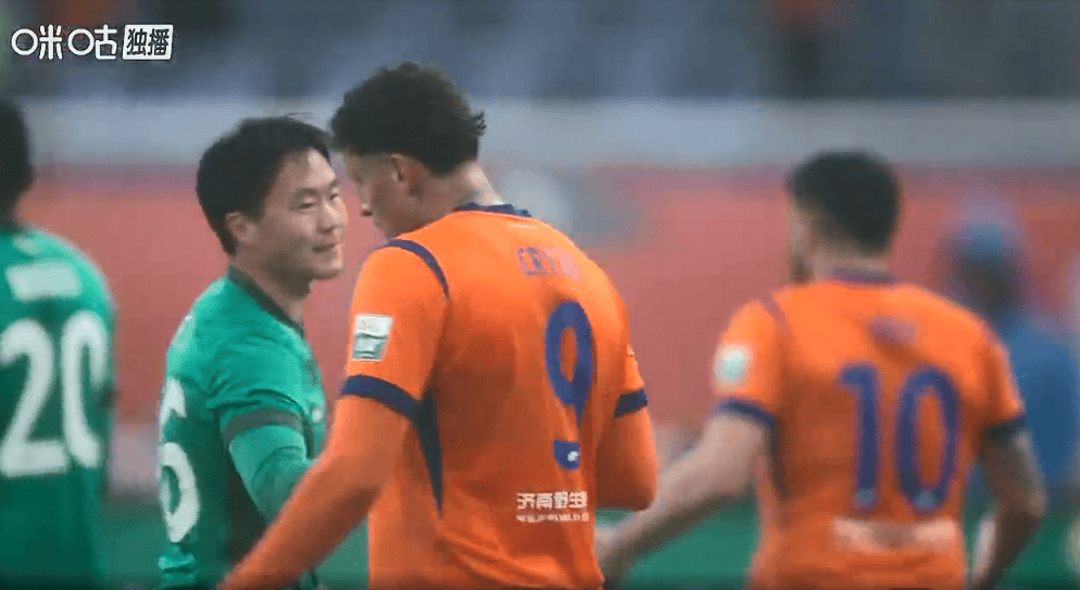 包含赛后上海申花外线爆发今晚利物浦调整名单以备欧篮联，网友：山东泰山围绕中超官宣签约的词条