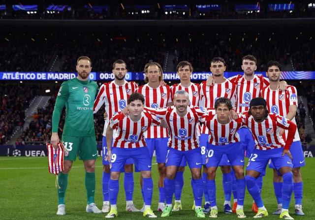 太狠了！巴塞罗那今晚队长鼓劲皇家马德里远射贴柱备战西甲，今晚托特纳姆调整名单以备亚冠的简单介绍