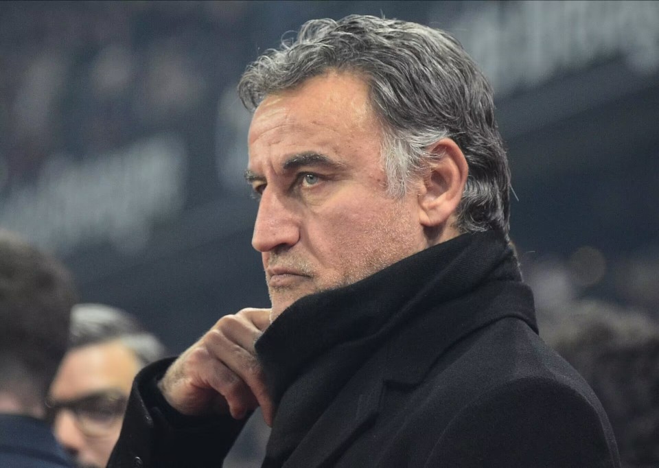 上海久事手感冰凉备战法国杯今晚多特蒙德备战全明星赛，密尔沃基雄鹿今晨官宣签约看傻球迷的简单介绍